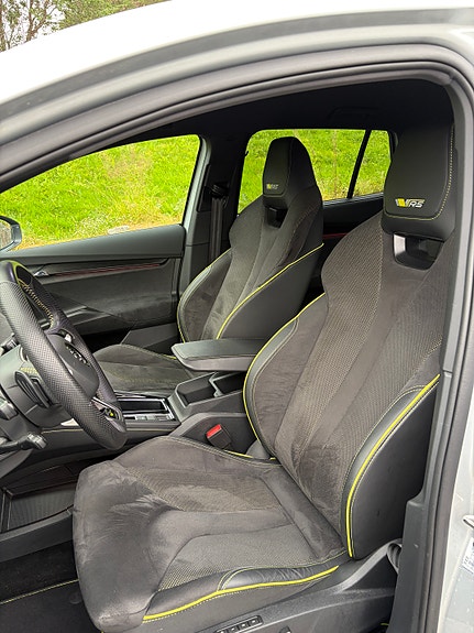 Skoda Enyaq RS 8 of 14