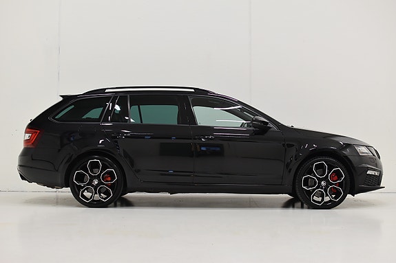Skoda Octavia RS 7 of 30