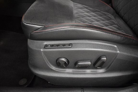 Skoda Octavia RS 11 of 30