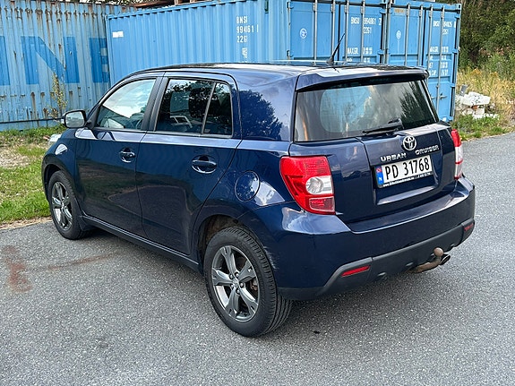 Toyota Urban Cruiser 3 of 14