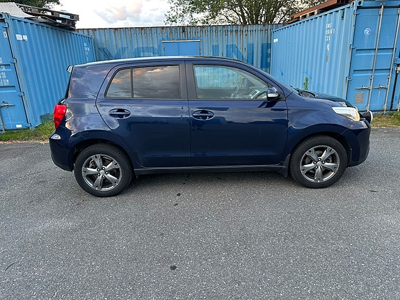 Toyota Urban Cruiser 7 of 14