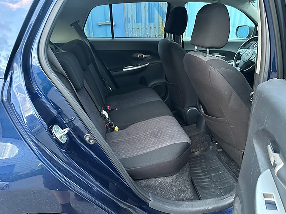 Toyota Urban Cruiser 12 of 14