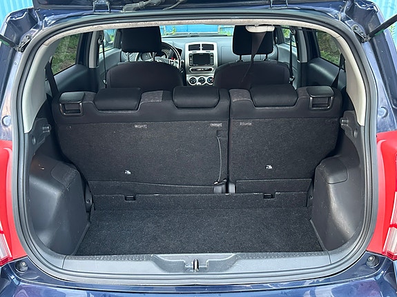 Toyota Urban Cruiser 8 of 14