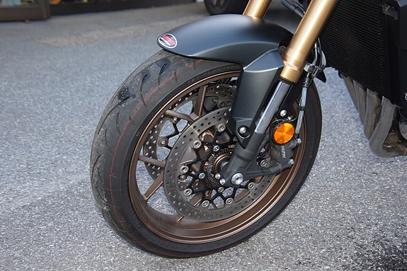 Honda CB650R - Kun 954 km – Senket 30 mm! 20 of 21