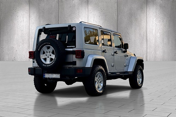 Jeep Wrangler 5 of 17