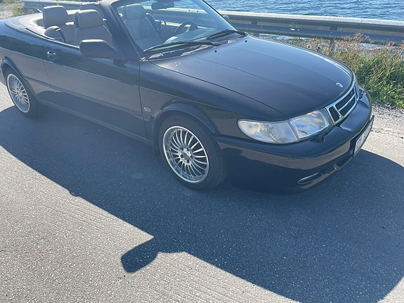 Saab 900 4 of 10