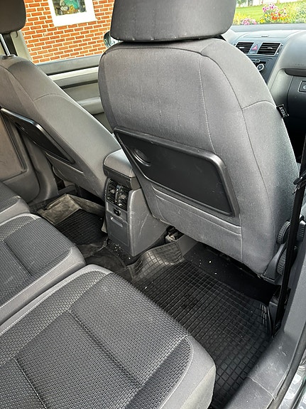 Volkswagen Touran 14 of 19
