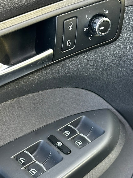 Volkswagen Touran 12 of 19