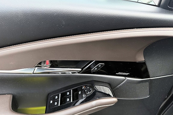 Mazda CX-30 14 of 18