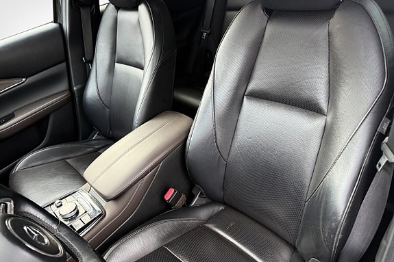 Mazda CX-30 13 of 18