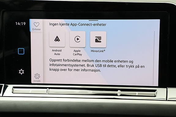 Volkswagen Golf VIII 24 of 30