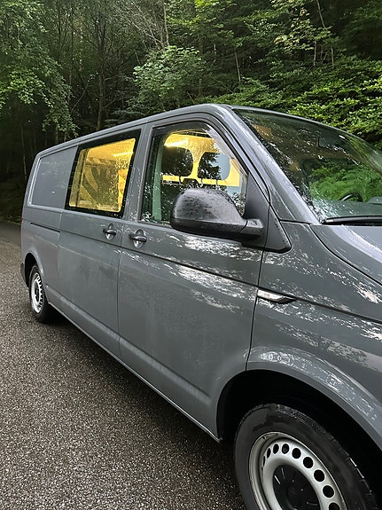 Volkswagen Transporter 5 of 30