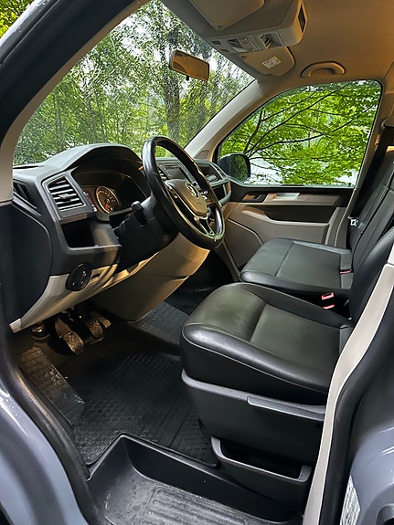 Volkswagen Transporter 21 of 30