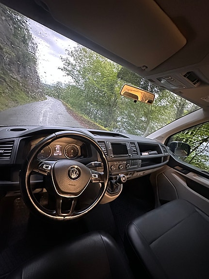 Volkswagen Transporter 22 of 30