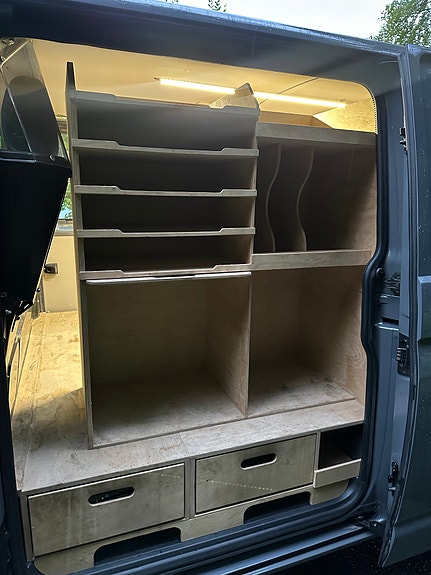 Volkswagen Transporter 13 of 30