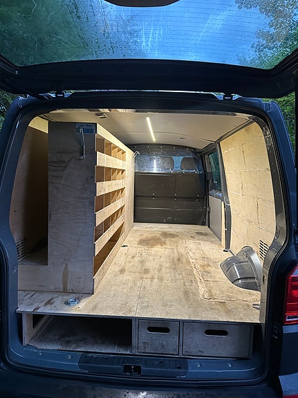 Volkswagen Transporter 15 of 30