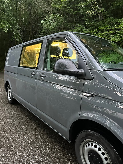 Volkswagen Transporter 6 of 30