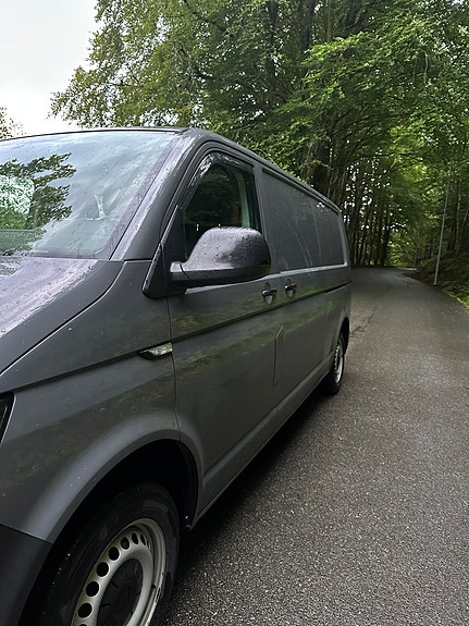 Volkswagen Transporter 8 of 30