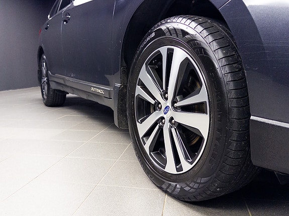Subaru Outback 20 of 30