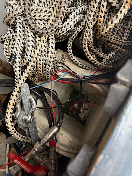 Snekling 25 med Volvo Penta D1-30, autopilot, radar og teineutstyr selges 11 of 25