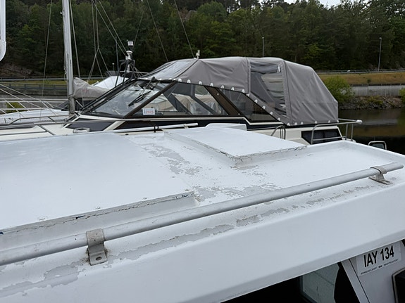 Snekling 25 med Volvo Penta D1-30, autopilot, radar og teineutstyr selges 4 of 25