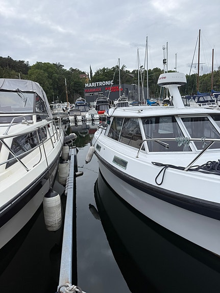 Snekling 25 med Volvo Penta D1-30, autopilot, radar og teineutstyr selges 2 of 25
