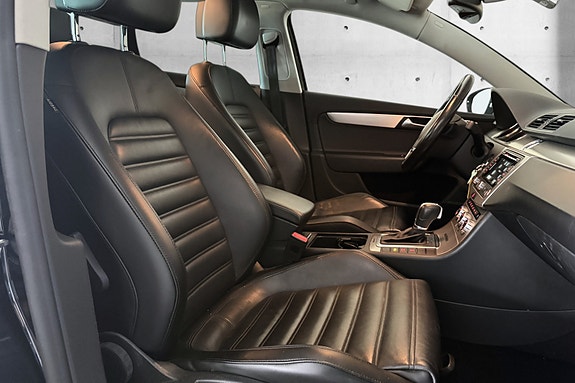 Volkswagen Passat Alltrack 20 of 22
