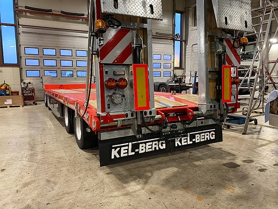 Kel-Berg S 220 F 8 of 9