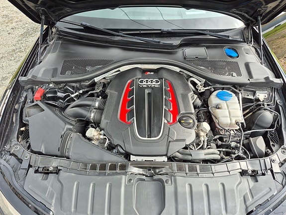 Audi RS6 5 of 27