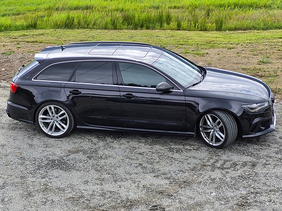 Audi RS6 3 of 27