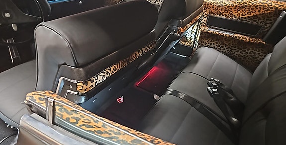 Cadillac Deville 10 of 30