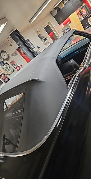 Cadillac Deville 7 of 30