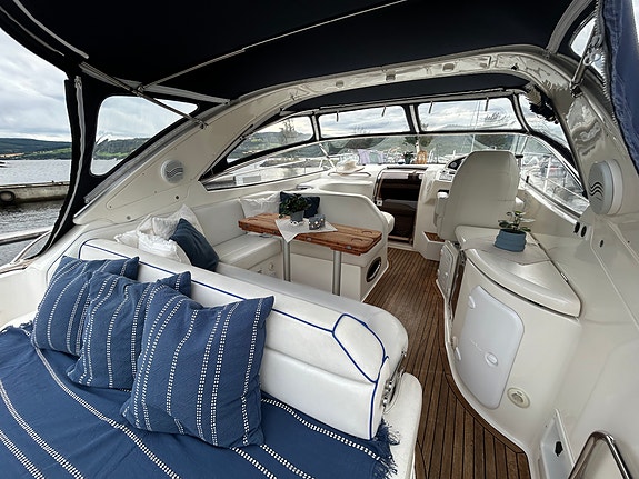 Bavaria 33 Sport - Teak dollbord, Aggregat, Solcelle, Ferskvannskjørt 5 of 30