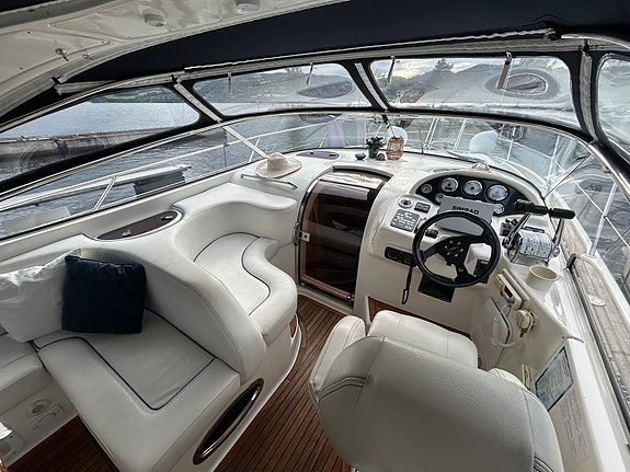 Bavaria 33 Sport - Teak dollbord, Aggregat, Solcelle, Ferskvannskjørt 10 of 30