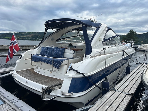 Bavaria 33 Sport - Teak dollbord, Aggregat, Solcelle, Ferskvannskjørt 2 of 30