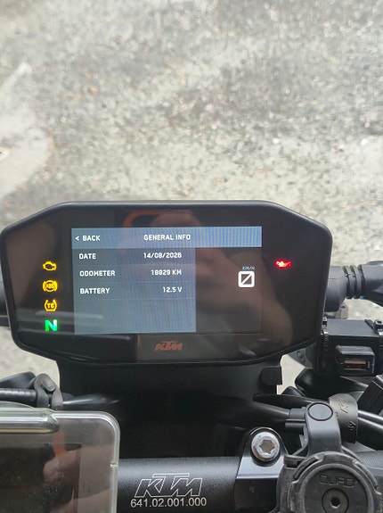 KTM 790 Duke 15 of 17