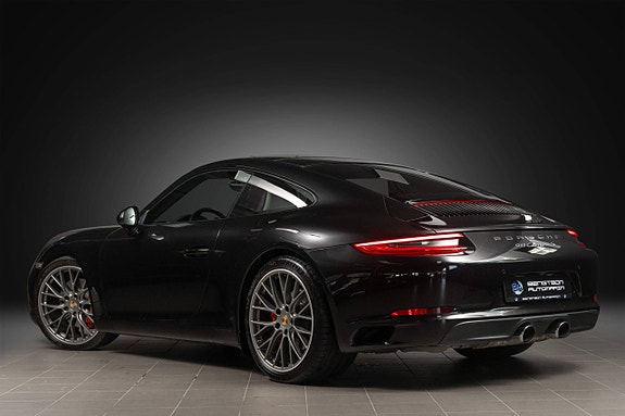Porsche 911 Carrera S 9 of 30