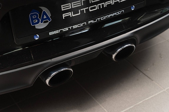 Porsche 911 Carrera S 6 of 30