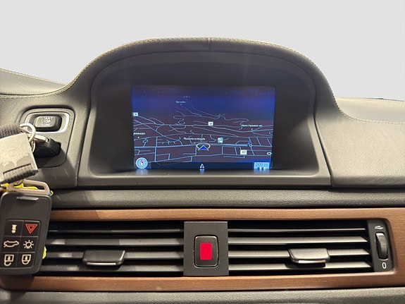Volvo V70 28 of 30