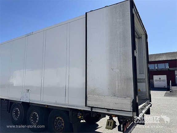 Schmitz Cargobull Reefer Multitemp 6 of 13