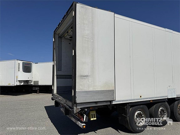 Schmitz Cargobull Reefer Multitemp 9 of 13