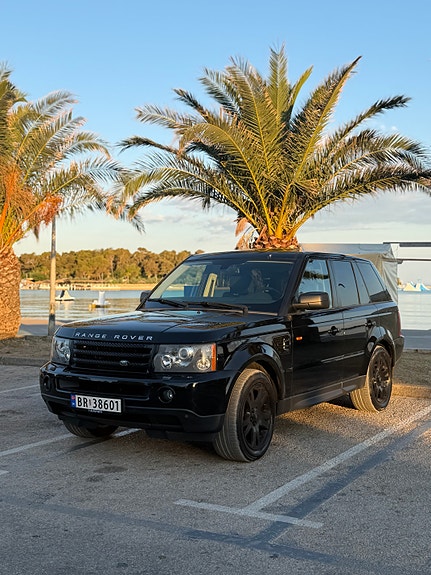 Land Rover Range Rover Sport 2 of 10