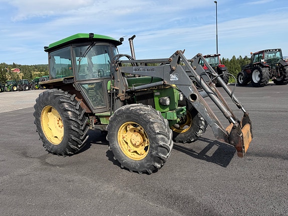 John Deere 2040 23 of 30