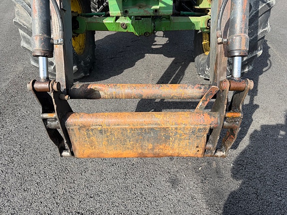 John Deere 2040 28 of 30