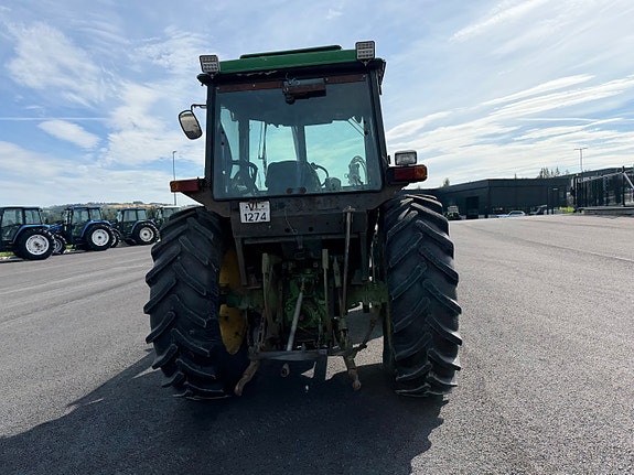 John Deere 2040 14 of 30