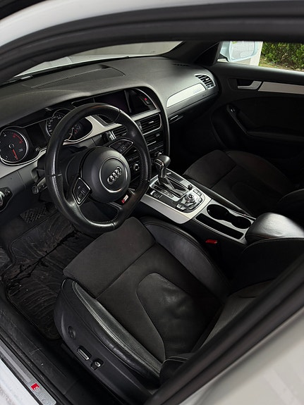 Audi A4 5 of 7