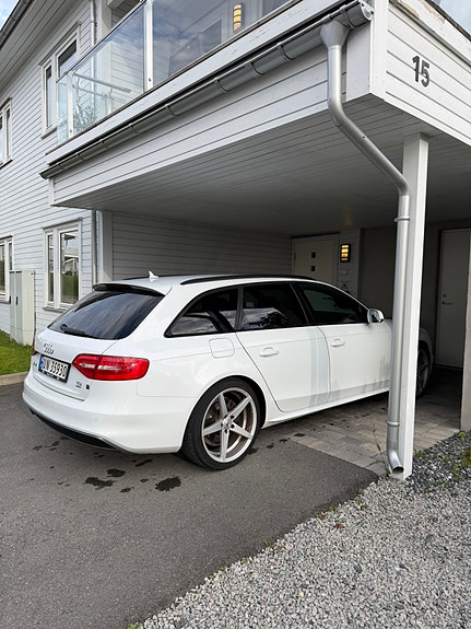 Audi A4 3 of 7