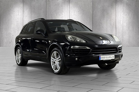 Porsche Cayenne 6 of 18