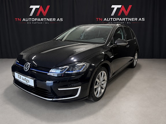 Volkswagen e-Golf VII 4 of 21