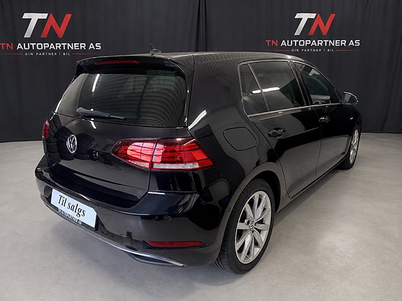Volkswagen e-Golf VII 8 of 21